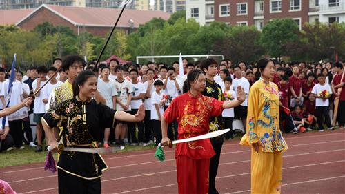 幻灯片197.JPG